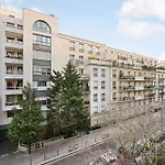 Appt In The Heart Of The City - 1 Bdr 4P - Bel Air