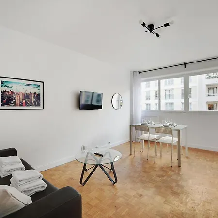 Apartment Appt In The Heart Of The - 1 Bdr 4p - Bel Air *