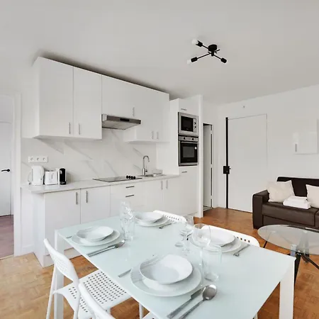 Apartment Appt In The Heart Of The - 1 Bdr 4p - Bel Air