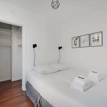 Appt In The Heart Of The - 1 Bdr 4p - Bel Air *