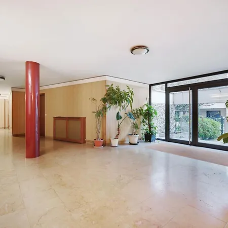 Appt In The Heart Of The - 1 Bdr 4p - Bel Air Paris